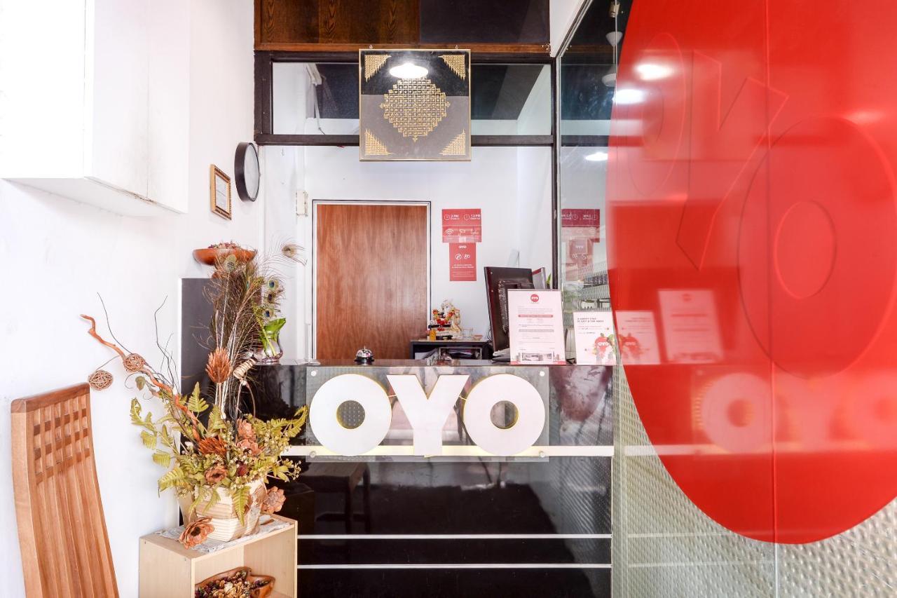 Oyo 90429 Hotel Narasindo Kuala Lumpur Exterior foto