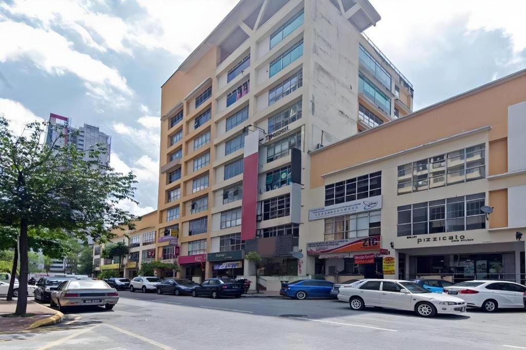 Oyo 90429 Hotel Narasindo Kuala Lumpur Exterior foto
